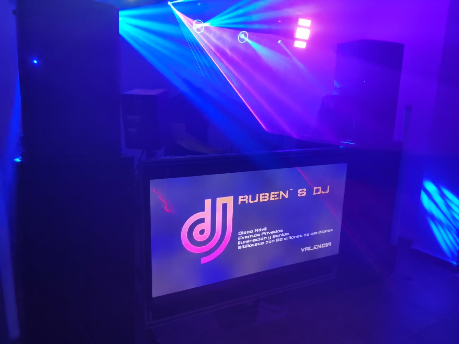 Discomóvil en Torrent fiesta privada